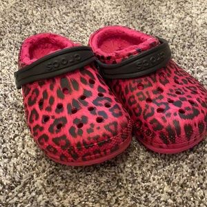 Girls crocs